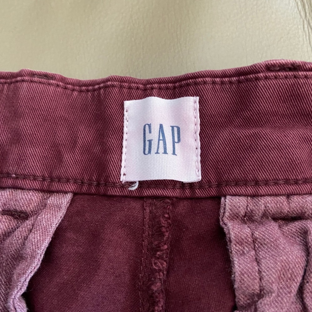 4/15 💖Gap Shorts! Size-31 - Picture 7 of 7